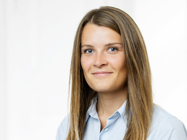 Daniella Væver